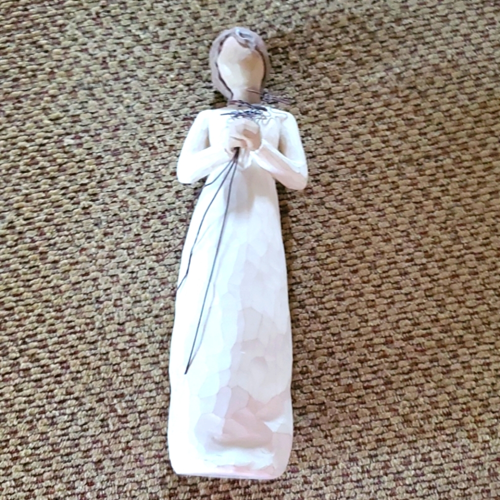 Willow tree figurine